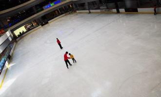 專業的室内真冰場(chǎng)造價(jià)是多少？