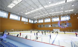 室内真冰滑冰場(chǎng)除濕系統竟有這麽(me)重要！