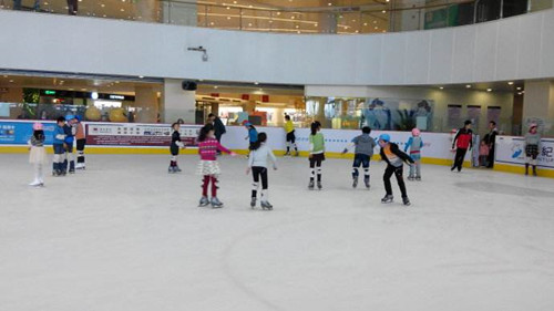 室内真冰場