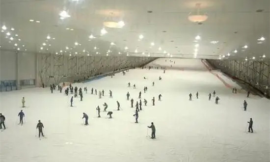 上海銀七星室内滑雪場