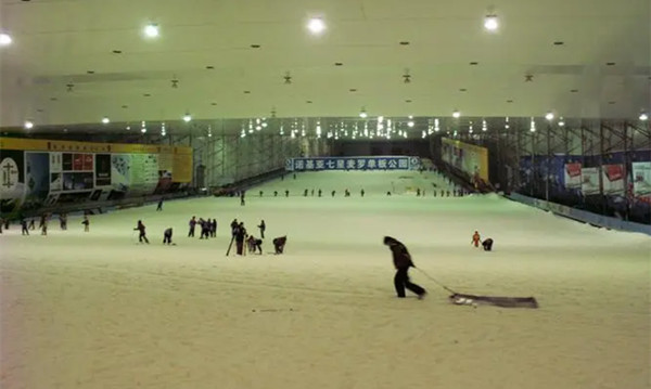 上海銀七星室内滑雪
