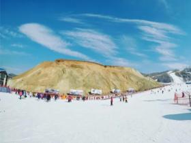 小型滑雪場(chǎng)投資需要多少錢(qián)？