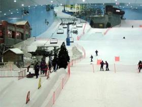 如何選擇适合的人工滑雪場(chǎng)設計(jì)公司？