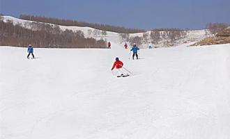 怎樣才能打造一個(gè)像金象山滑雪場(chǎng)這樣的旅遊樂園？