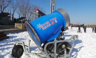選擇造雪機注意這幾點(diǎn)讓你的滑雪場(chǎng)盡早開業