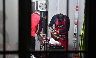 如何給(gěi)滑雪闆打蠟 怎樣維護(hù)保養滑雪闆