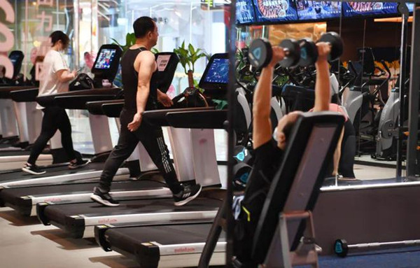 新疆弘揚胡楊精神共築體育強國夢 6