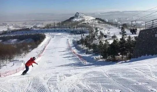 龍井市海蘭江滑雪場